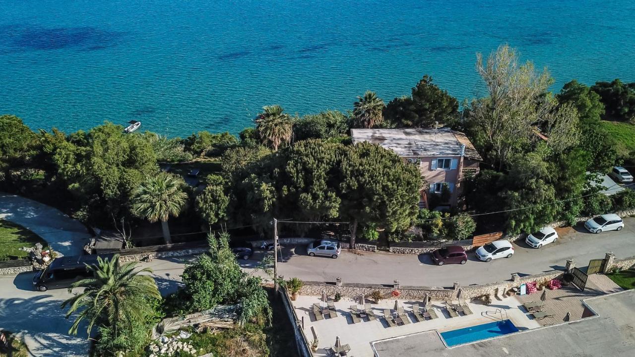 Bed and Breakfast Koukla Mare Литакия Экстерьер фото